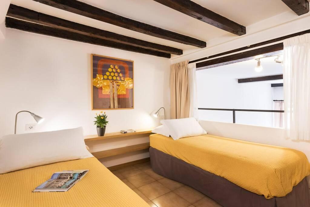 Idyllia -teatro Pompeo Apartment